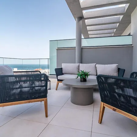 Apartment Lme9f1- Penthouse Amazing Views, Families Only *