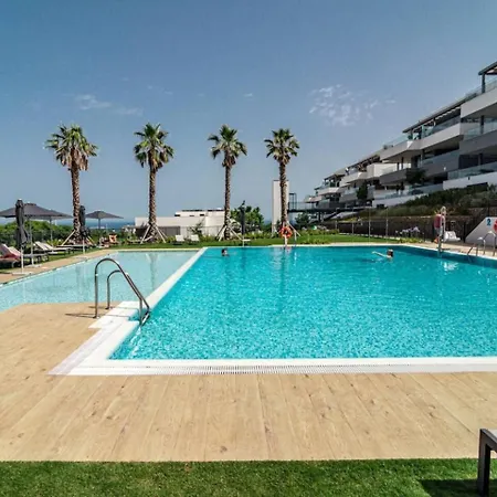 Lme9f1- Penthouse, Amazing Views, Families Only *